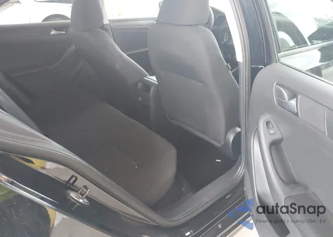 2015 Volkswagen Jetta 2.0L S из США, поврежденный, VIN 3VW2K7AJ4FM203897